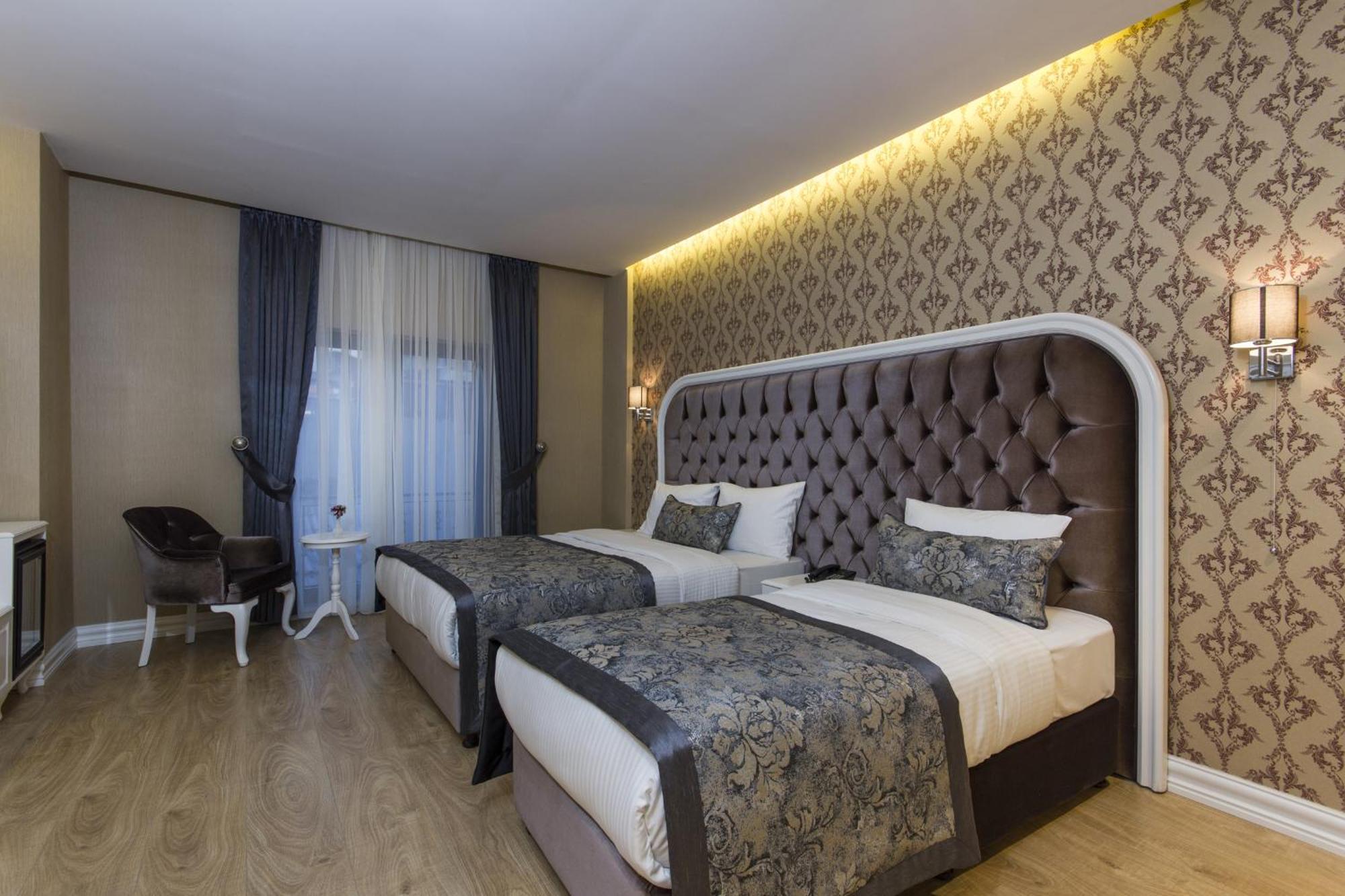 Dencity & Istambul